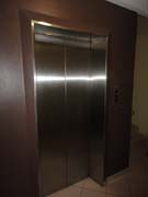9 ELEVADOR
