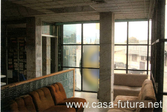 4 Adentro de Edificio