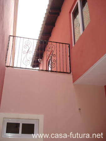 9K-AREA EXTERIOR