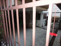 4 GARAGE
