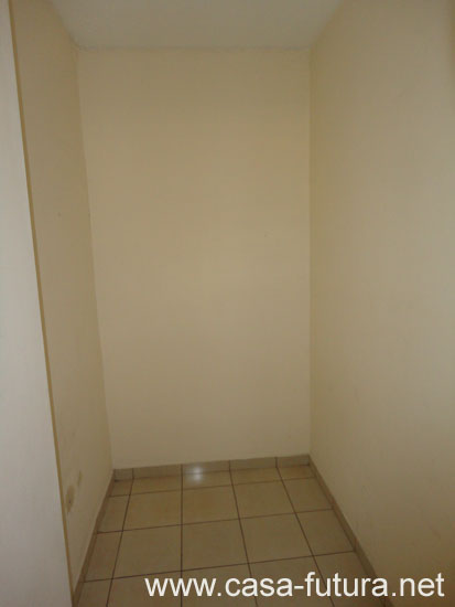 9 CUARTO EMPLEADA