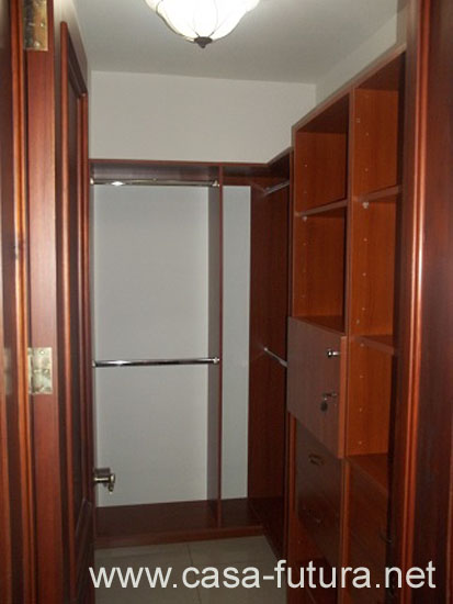 6 Walk in closets (1)